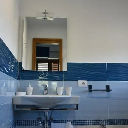 Bed And Lemons Bed & Breakfast 3*